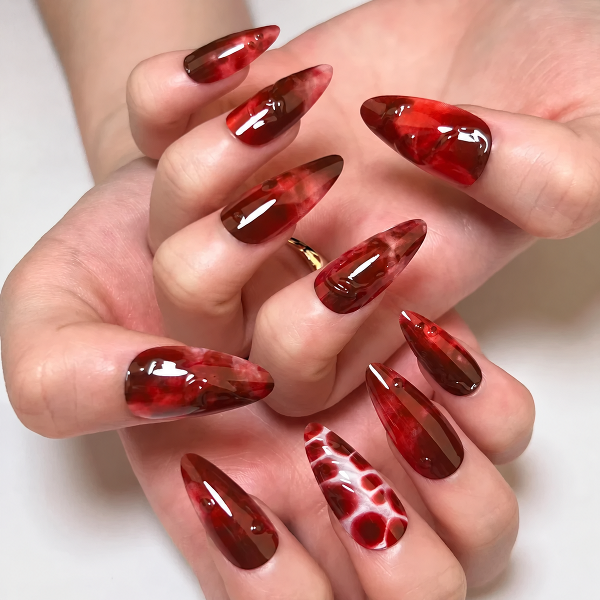 Arabella | Women's Red Cat Eye Press On Halloween Nails with Glossy Finish