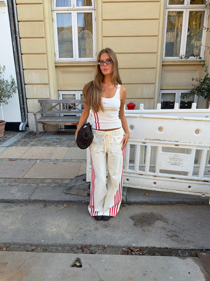 Bella | Women's Relaxed Fit Wide-Leg Trousers