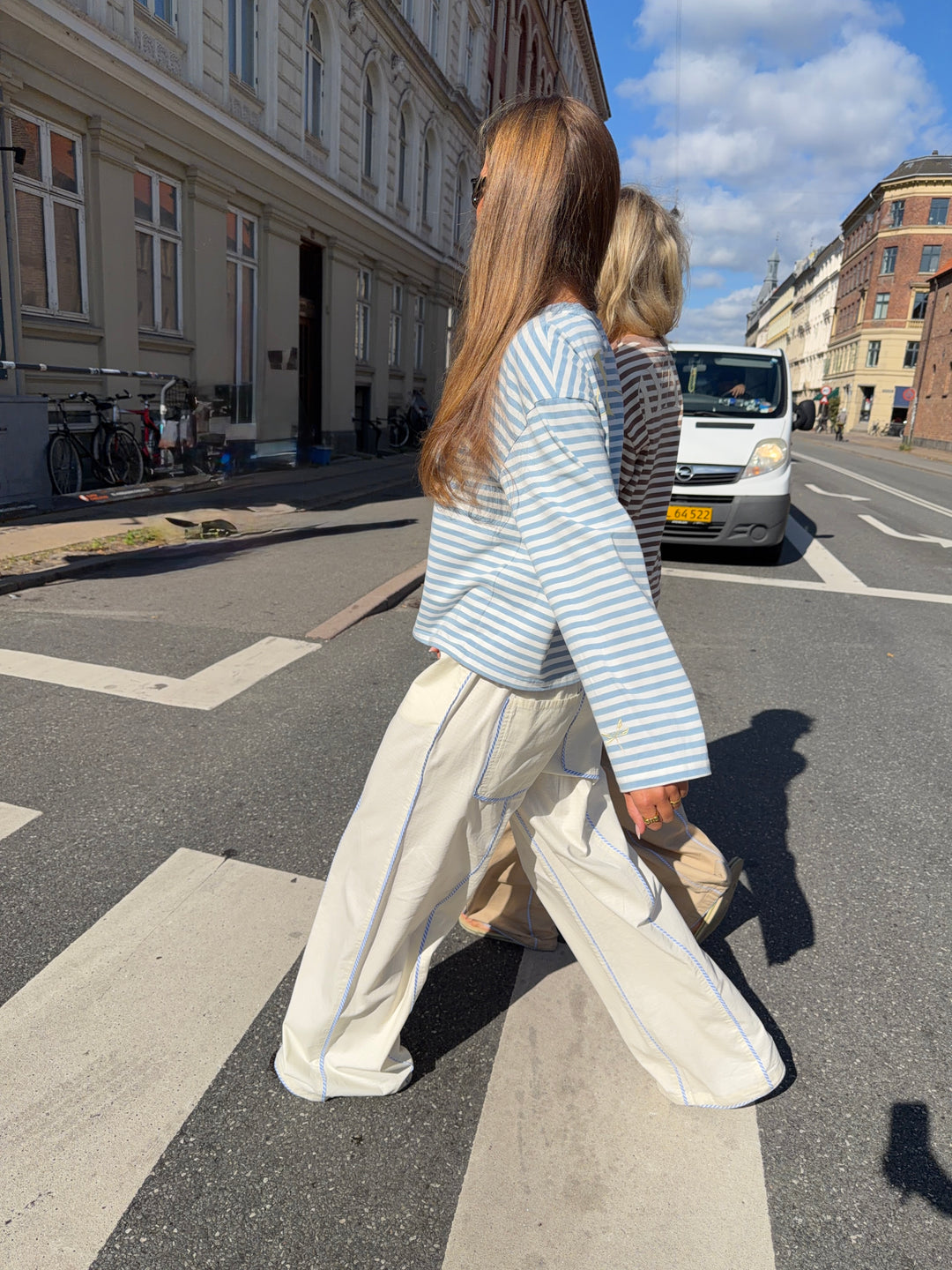 Bella | Women's Relaxed Fit Wide-Leg Trousers