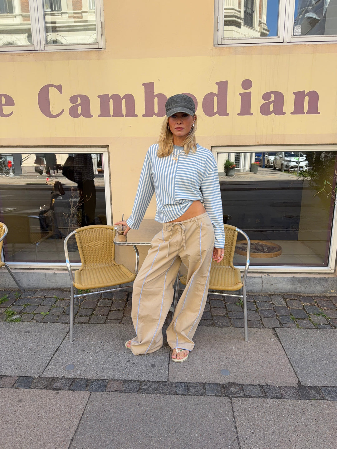 Bella | Women's Relaxed Fit Wide-Leg Trousers