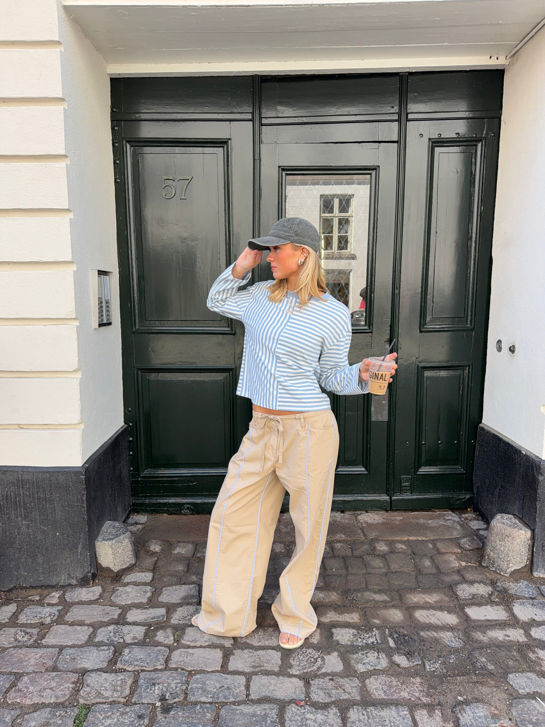 Bella | Women's Relaxed Fit Wide-Leg Trousers