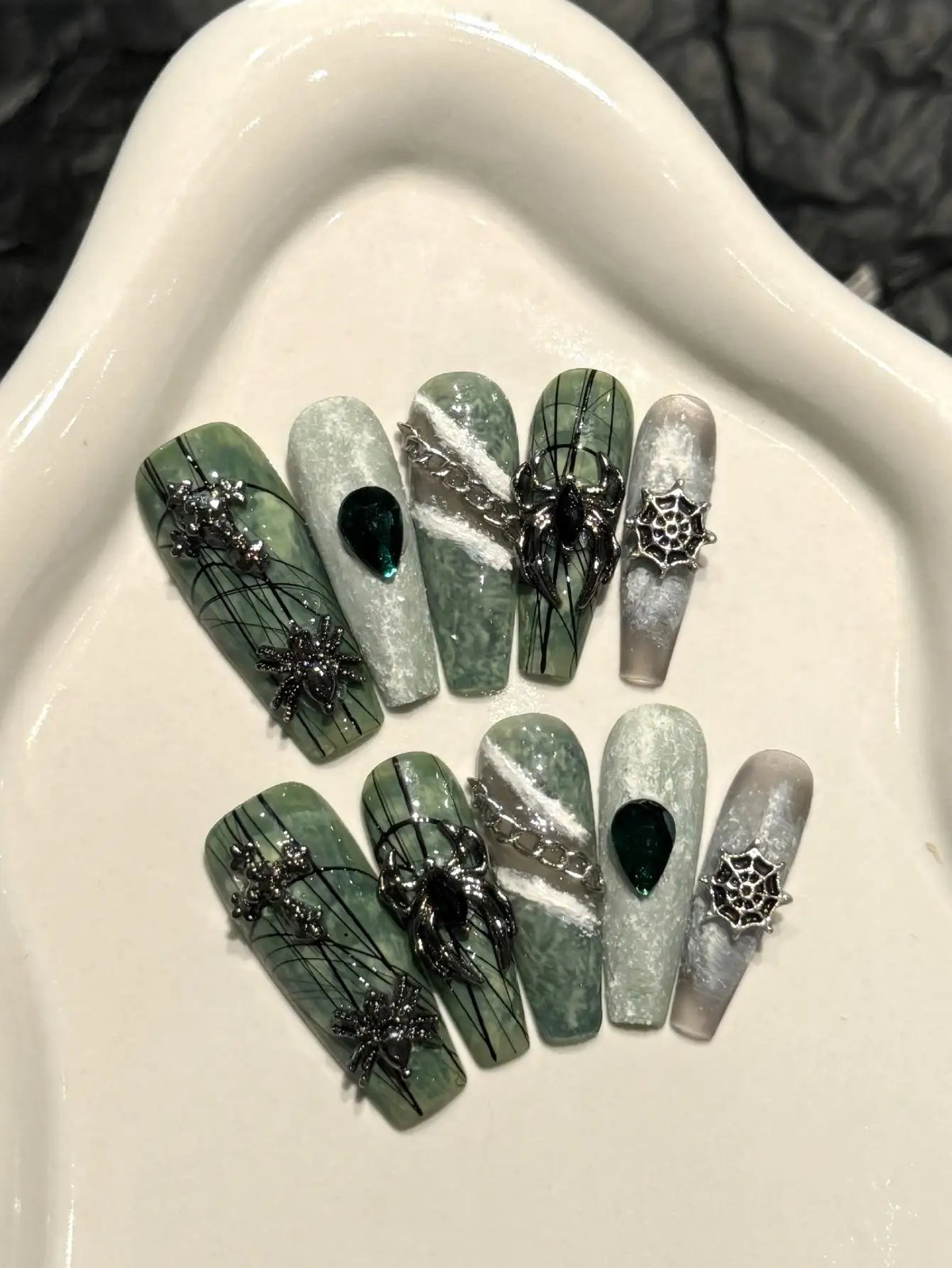 Emily | Women's Dark Green Halloween Spider Pumpkin Press On Nails