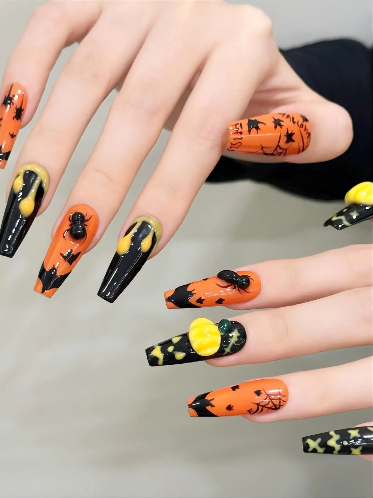 Emily | Women's Dark Green Halloween Spider Pumpkin Press On Nails
