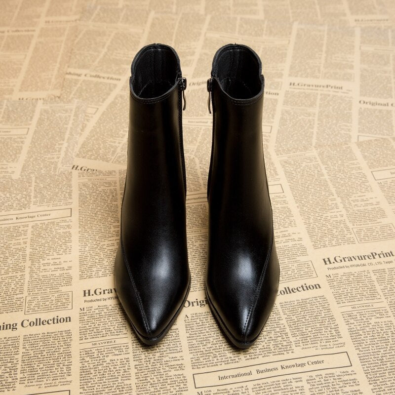 Amber | Women's Classic Heel Ankle Boots with Zip