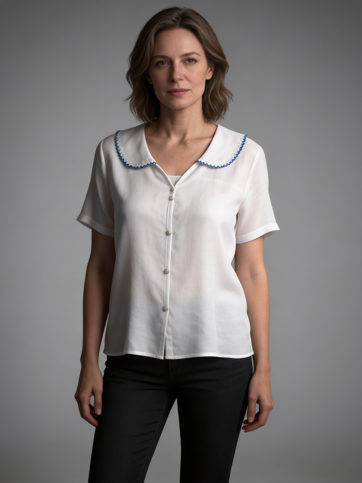 Anna | Women’s Button-Front Curved Hem Blouse