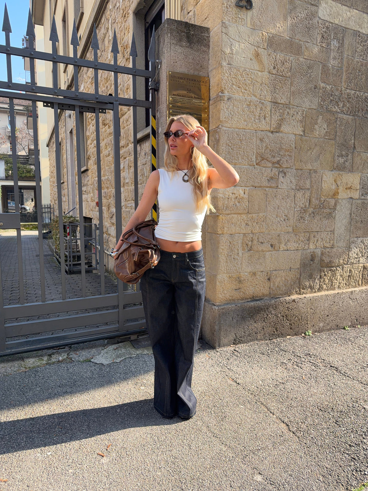 Lily | Women's Dark Wash Wide-Leg Denim Trousers