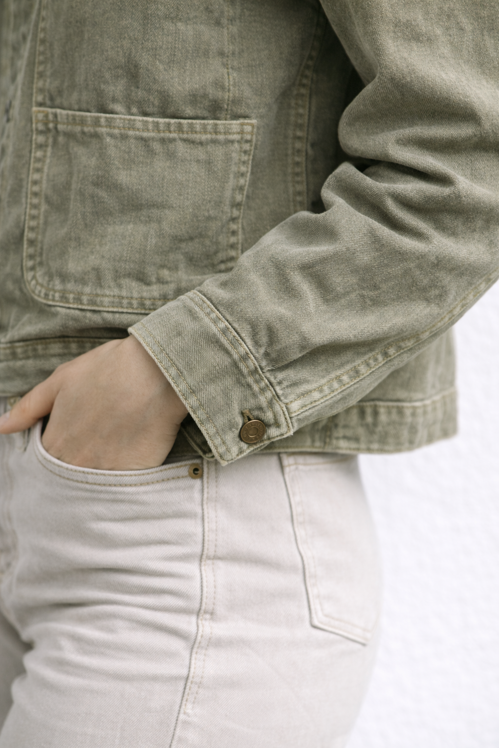 Sarah | Women's Relaxed Button-Up Denim Coat