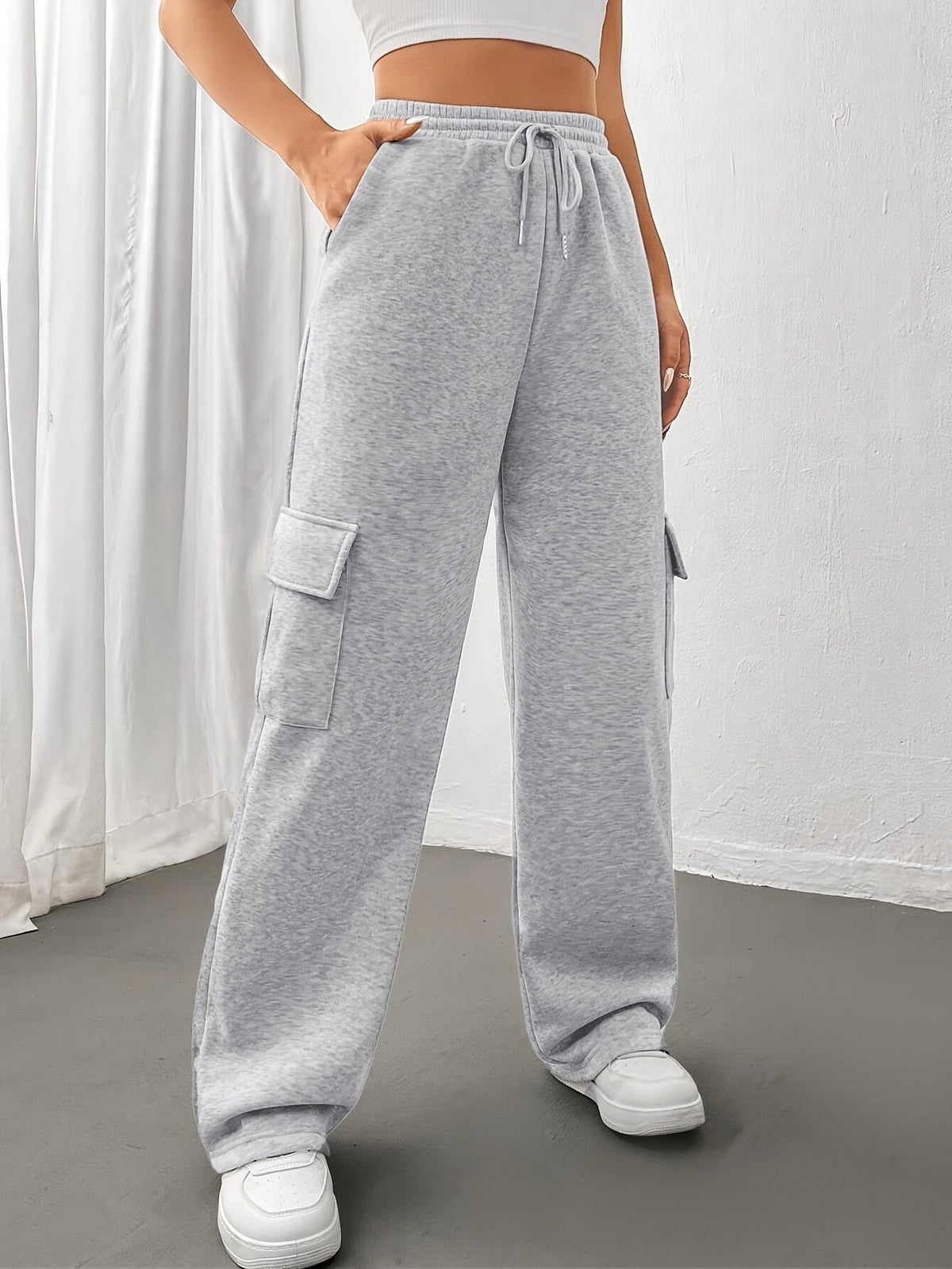 Sienna | Women's Relaxed Wide Leg Cargo Sweatpants